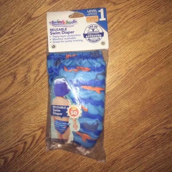 New SwimSchool reusable swim diaper 10-18 lbs - Picture 2 of 3